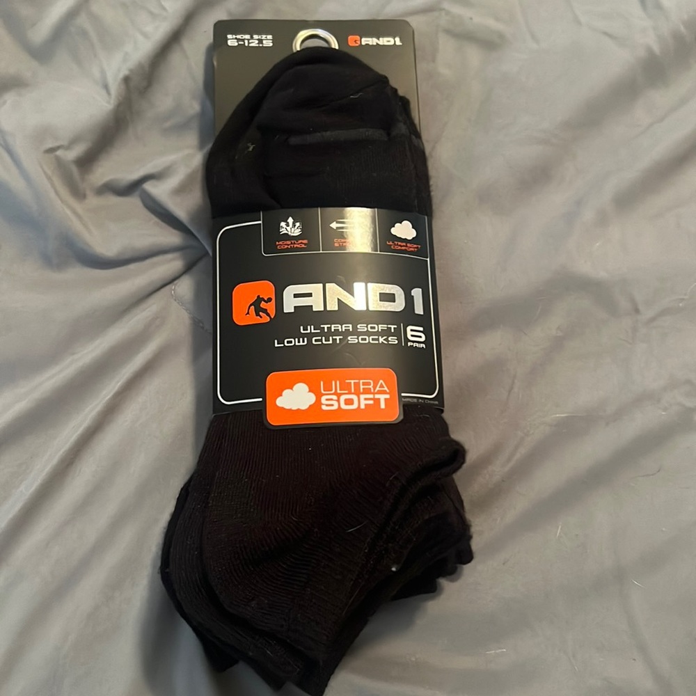 AND 1 Men’s Socks